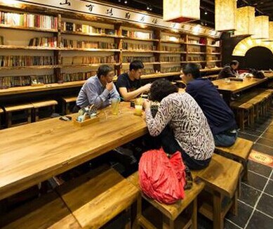 瘋狂的撈面館：藏身書房，卻改變了一個行業(yè)！|餐飲界
