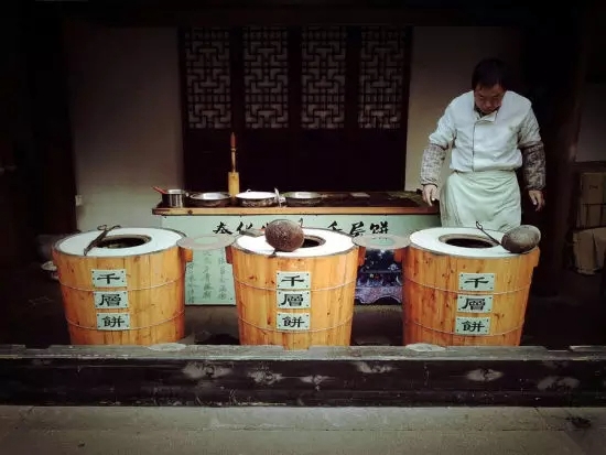 對(duì)餐飲一竅不通的他竟把餐館做出了名氣！|餐飲界