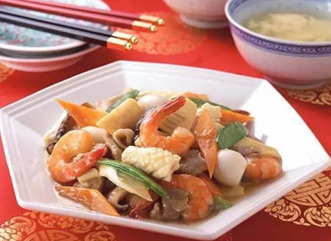 兩家餐館用同樣的經(jīng)營(yíng)策略，結(jié)果卻不相同！|餐飲界