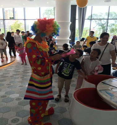 連粑粑麻麻都愛玩的兒童餐廳—小螺號，你知道嗎？