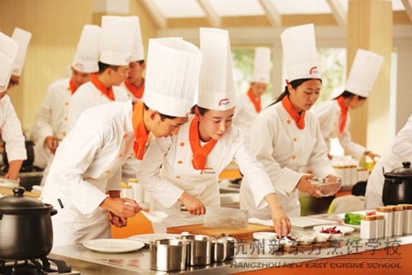 創(chuàng)業(yè)學(xué)什么技術(shù)好？創(chuàng)業(yè)什么項目比較吃香？|餐飲界