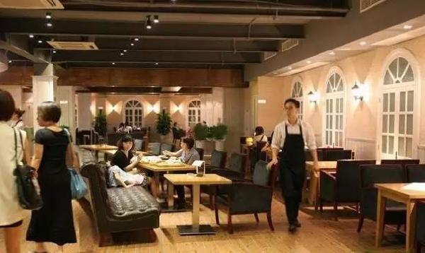 這家“潮”餐廳做到整個城市為之“瘋狂”，背后的秘密竟是這樣！|餐飲界