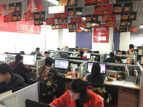 一舉邁入億元級電商俱樂部，白家食品憑什么？|餐飲界