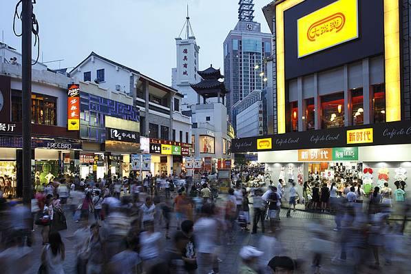 餐廳房租10年上漲5倍，成關(guān)店罪魁禍?zhǔn)?！如何與房東談判不漲租金？