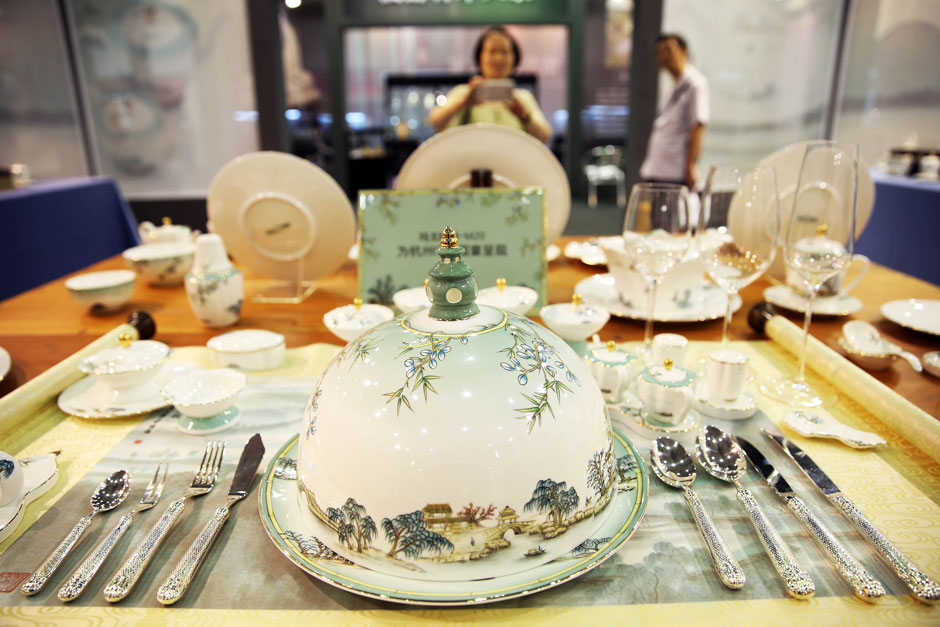 從燒錢玩高端變成走心搞文創(chuàng)，訂制餐具成業(yè)界新趨勢