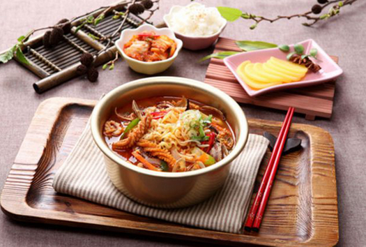 烤肉、炸雞、拌飯、芝士火鍋，難掩韓餐爛大街的真相
