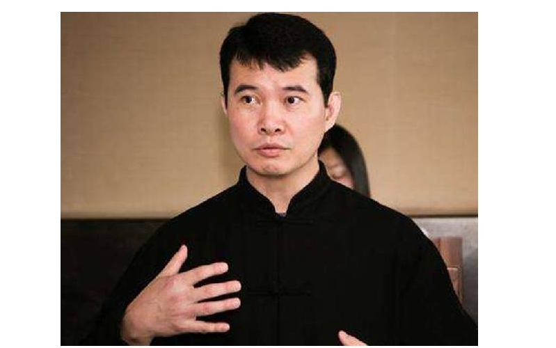 一個只占公司1%股份的老板，是如何讓員工媲美海底撈的？