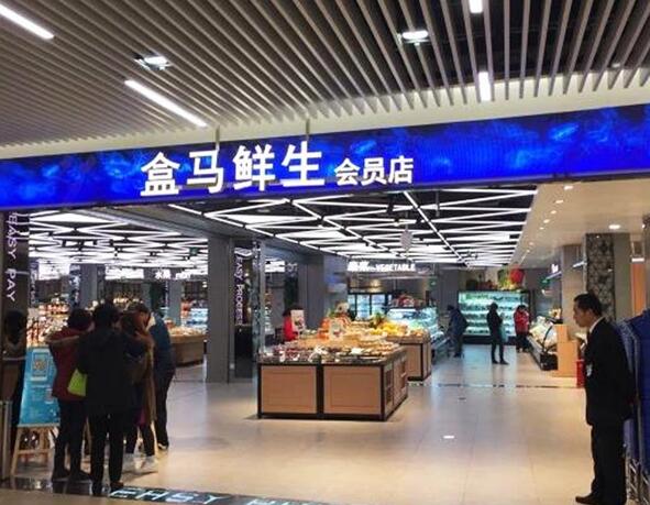 開便利店、書店、花店、家具店……餐飲老板開始跨界反攻！