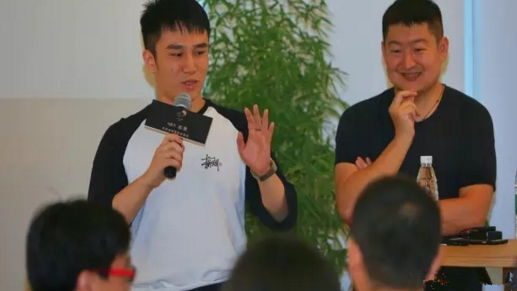 終于，喜茶對“雇人排隊”的說法，進行了回應！