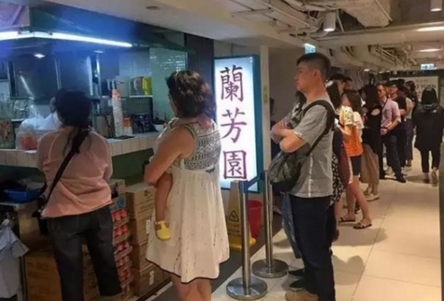 小店火爆65年，每日賣茶逾千杯，卻婉拒所有商業(yè)合作？