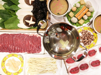 一鍋百味“火拼”廣州火鍋店高熱是“虛火”還是“實(shí)火”？