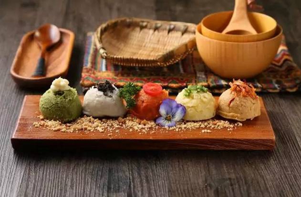 創(chuàng)業(yè)2年15家店獲千萬級投資，民族特色菜的春天來了嗎?|餐飲界