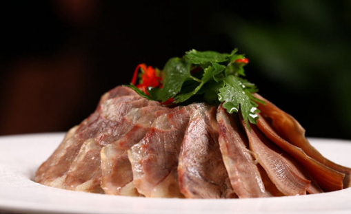 夫妻肺片檢出苯甲酸，天津抽檢發(fā)現(xiàn)這2家餐館菜品不合格