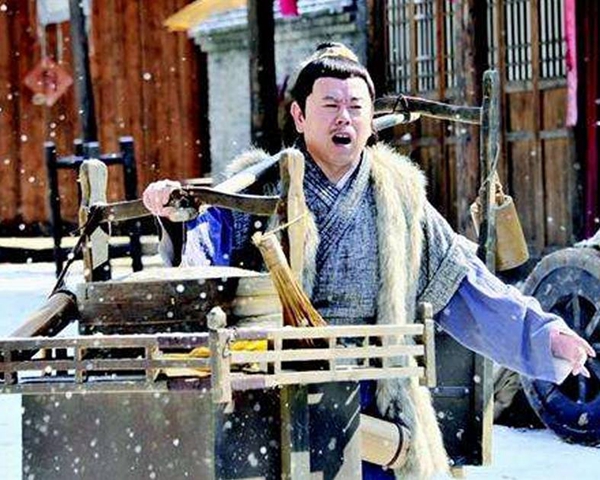 賣煎餅大媽月入3萬？看完真相你不會(huì)想干這行……|餐飲界