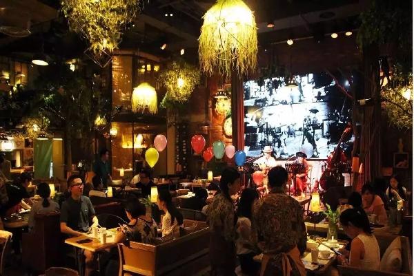 想做到1000+門店，休閑正餐會是突破口嗎？|餐飲界
