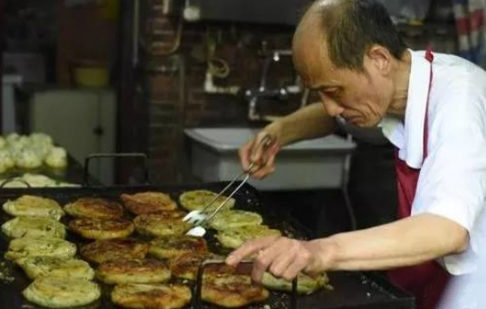 不讓“米其林”小店曇花一現(xiàn)！上海推進小餐飲“標準化管理”