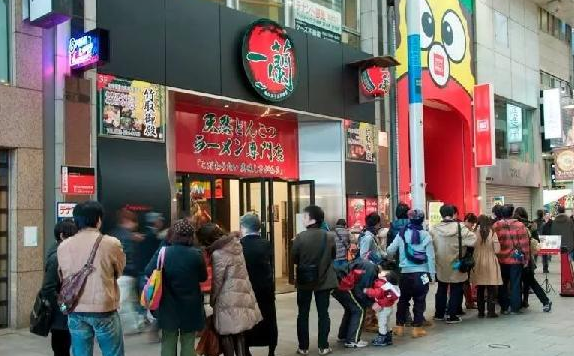 用餐全程無需交流，一蘭拉面如何治愈“一人食”顧客