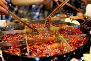 全國(guó)餐飲人都跑去學(xué)產(chǎn)品，可為什么成都鮮有餐飲大品牌？|餐飲界