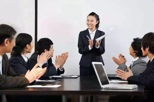 這才叫店長！不然為啥你當不了店長！