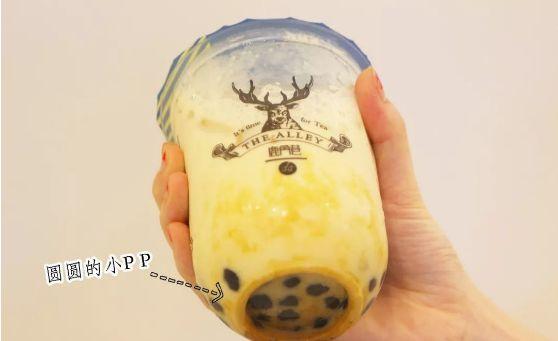 “鹿角巷”成為廣州茶飲界的新排隊王！就憑1杯“黑糖珍珠奶茶”！