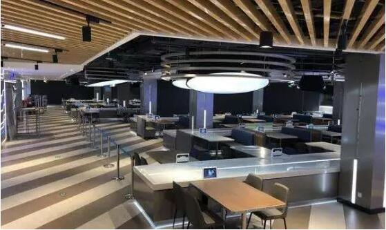 無人餐廳喜憂參半，要成還得看“暖科技”？|餐飲界