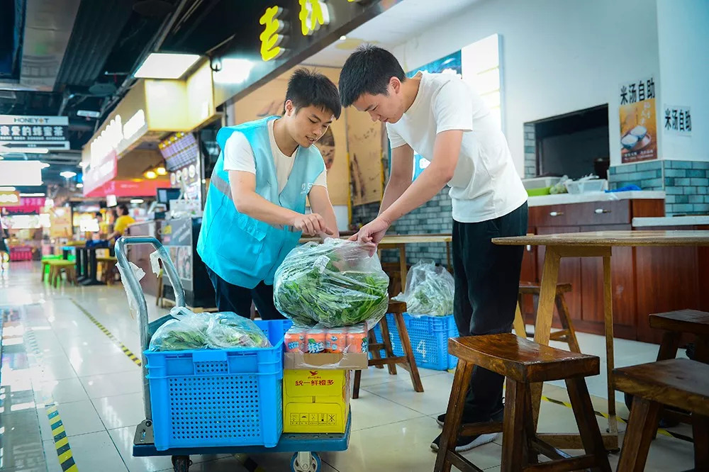 起早貪黑道不完的辛酸，破解采購難題新餐飲都在研究這1招 | 餐見