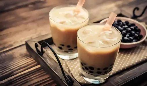 奈雪的茶、喜茶、珍蜜堂全面進擊，疫情后的茶飲市場將誰主沉浮?|餐飲界