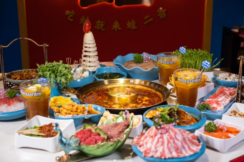 餐飲品牌升級(jí)策略：蛙二爺新IP鮮活亮相，諧音梗玩轉(zhuǎn)傳播記憶