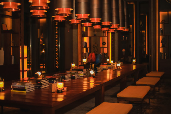 三亞太陽(yáng)灣柏悅酒店舉行萬圣節(jié)暗夜主題派對(duì)
