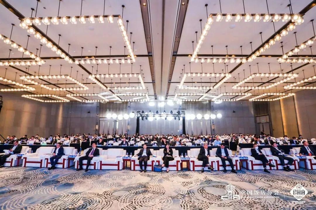 喜報！潘多拉飲食集團榮獲“2022年度團餐領(lǐng)跑者TOP100”