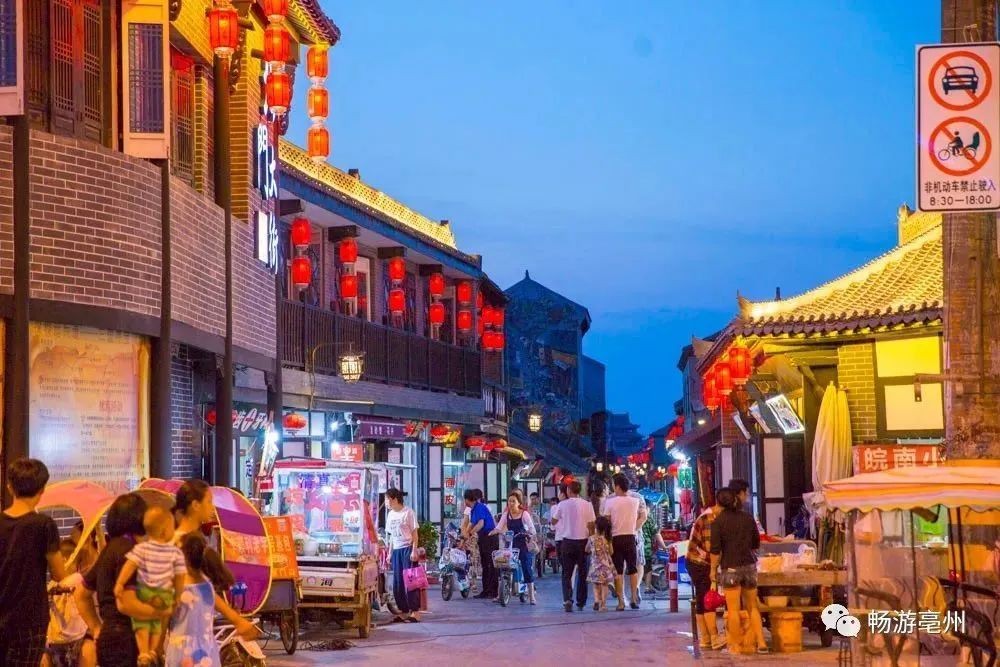 曾經(jīng)“不入流”的市集餐飲，為何越來(lái)越火？