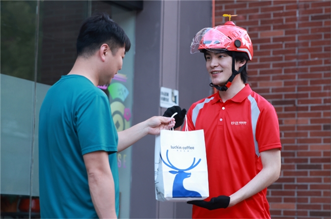達(dá)達(dá)秒送首創(chuàng)4D服務(wù)標(biāo)準(zhǔn)，攜手品牌商家打造“又快又準(zhǔn)”的同城即配服務(wù)