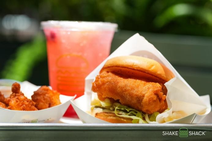 Shake Shack首添海鮮蛋白質(zhì)新品！厚切鱈魚堡與彈脆大白蝦開啟新西蘭風(fēng)味之旅|餐飲界